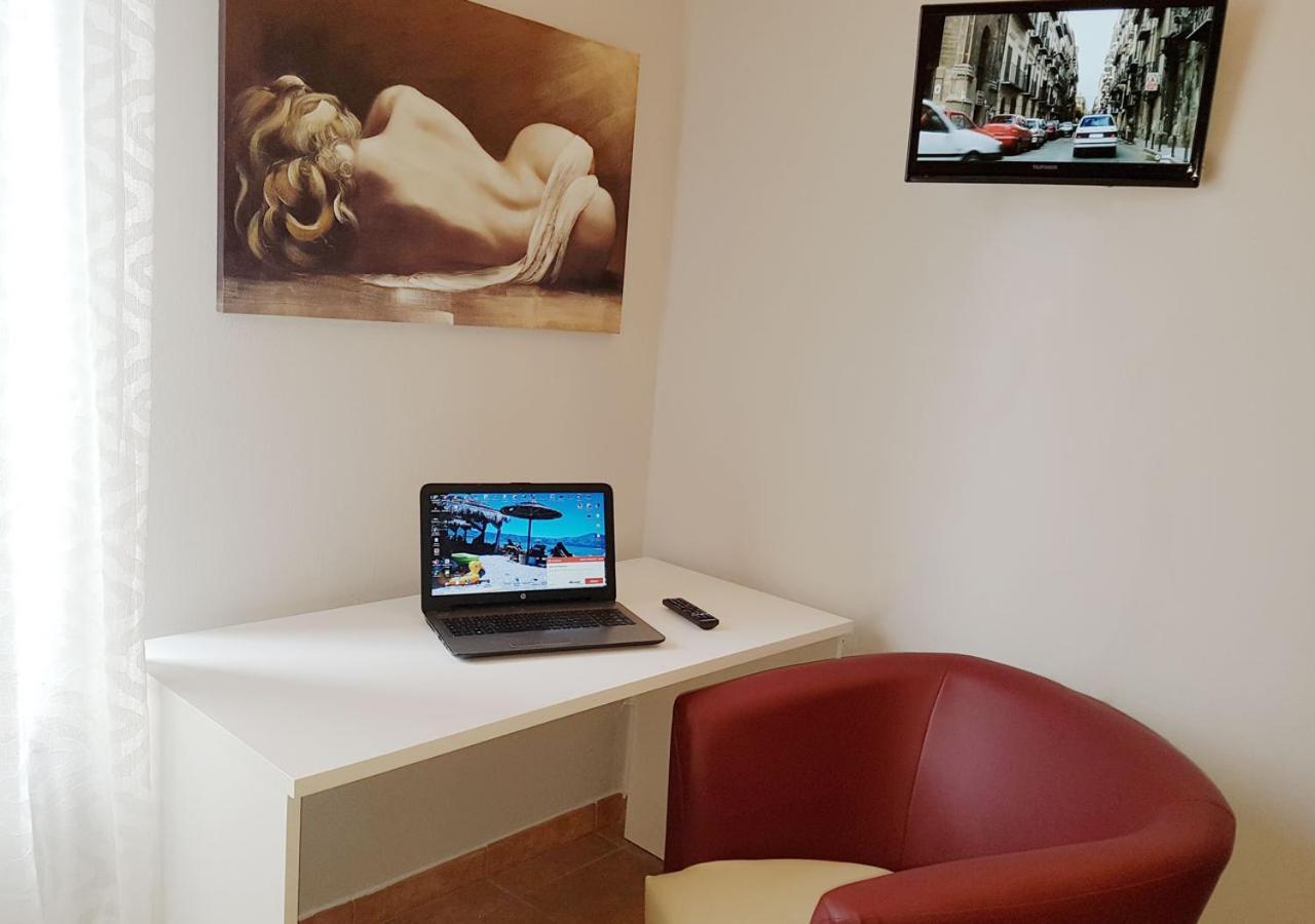 Cristal Rooms Plasencia Exterior foto