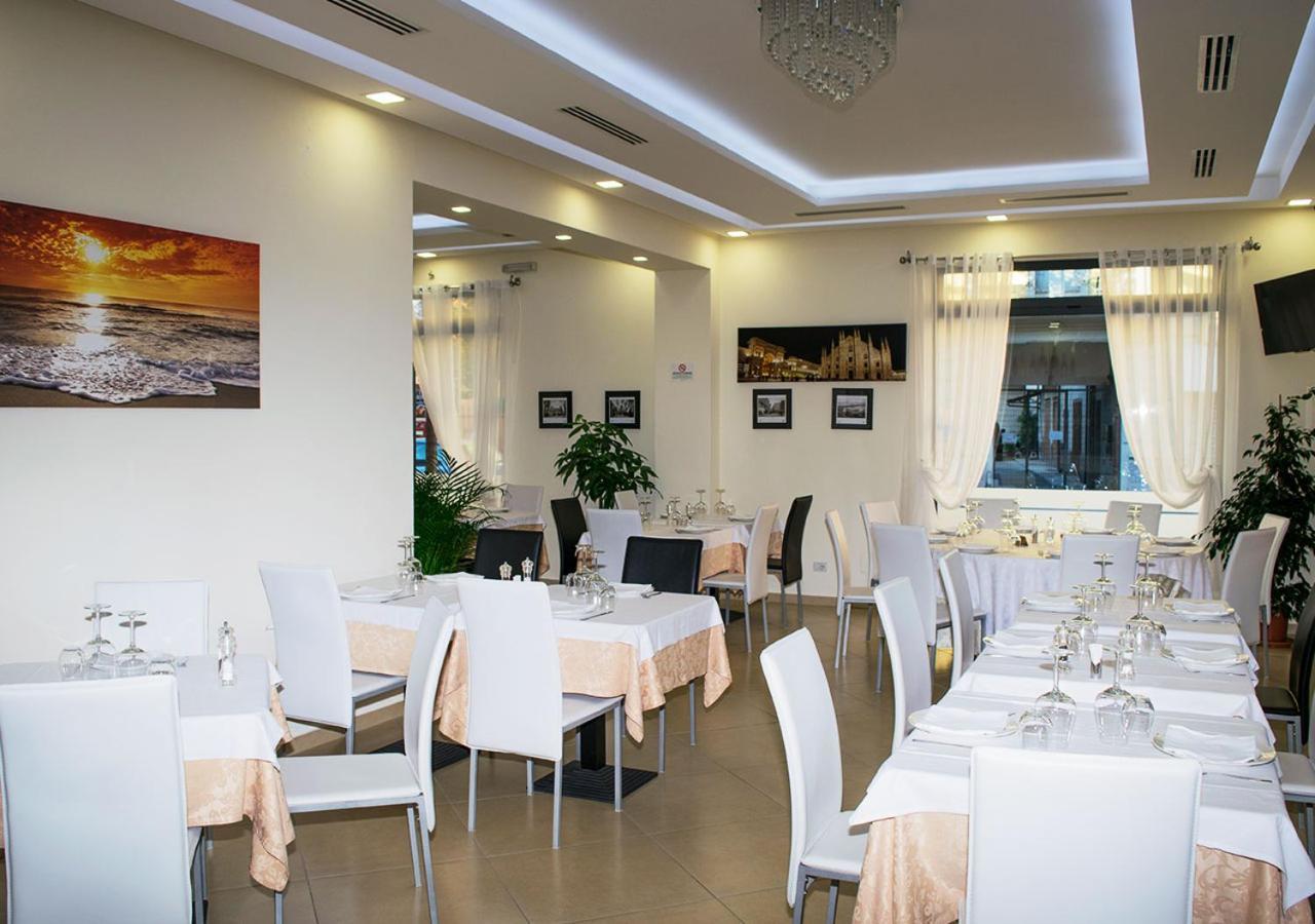 Cristal Rooms Plasencia Exterior foto