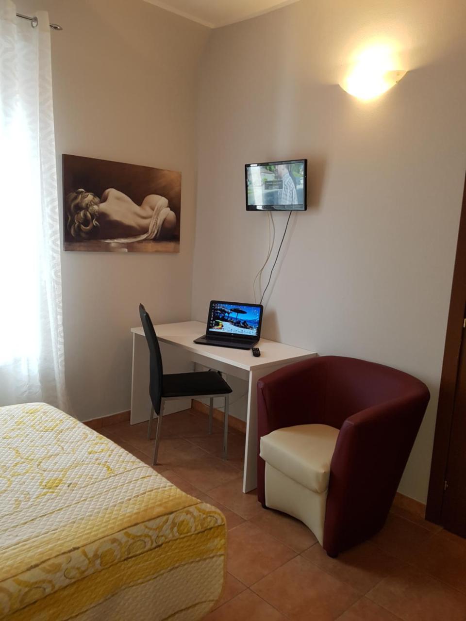 Cristal Rooms Plasencia Exterior foto
